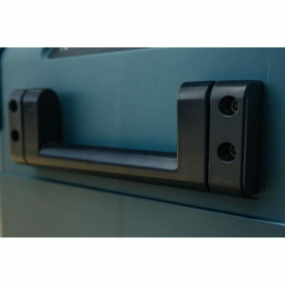 V4H543D6A50F5EF255D95E1B795B664106FR5780183P5