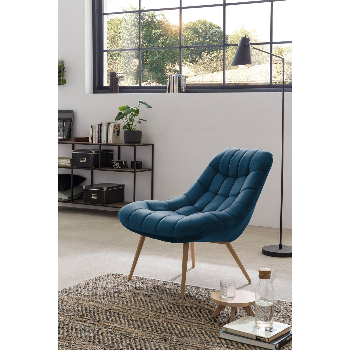Fauteuil XXL velours blauw metaal houtlook