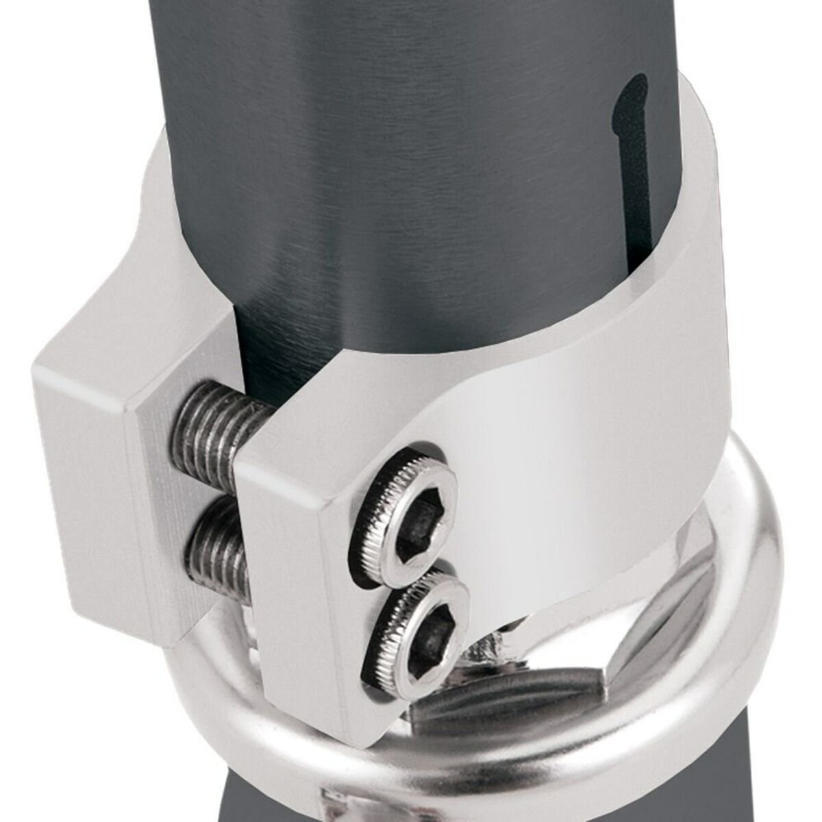 V7H6E577EB147851403C8D23C94B10F72CFR6604702P5