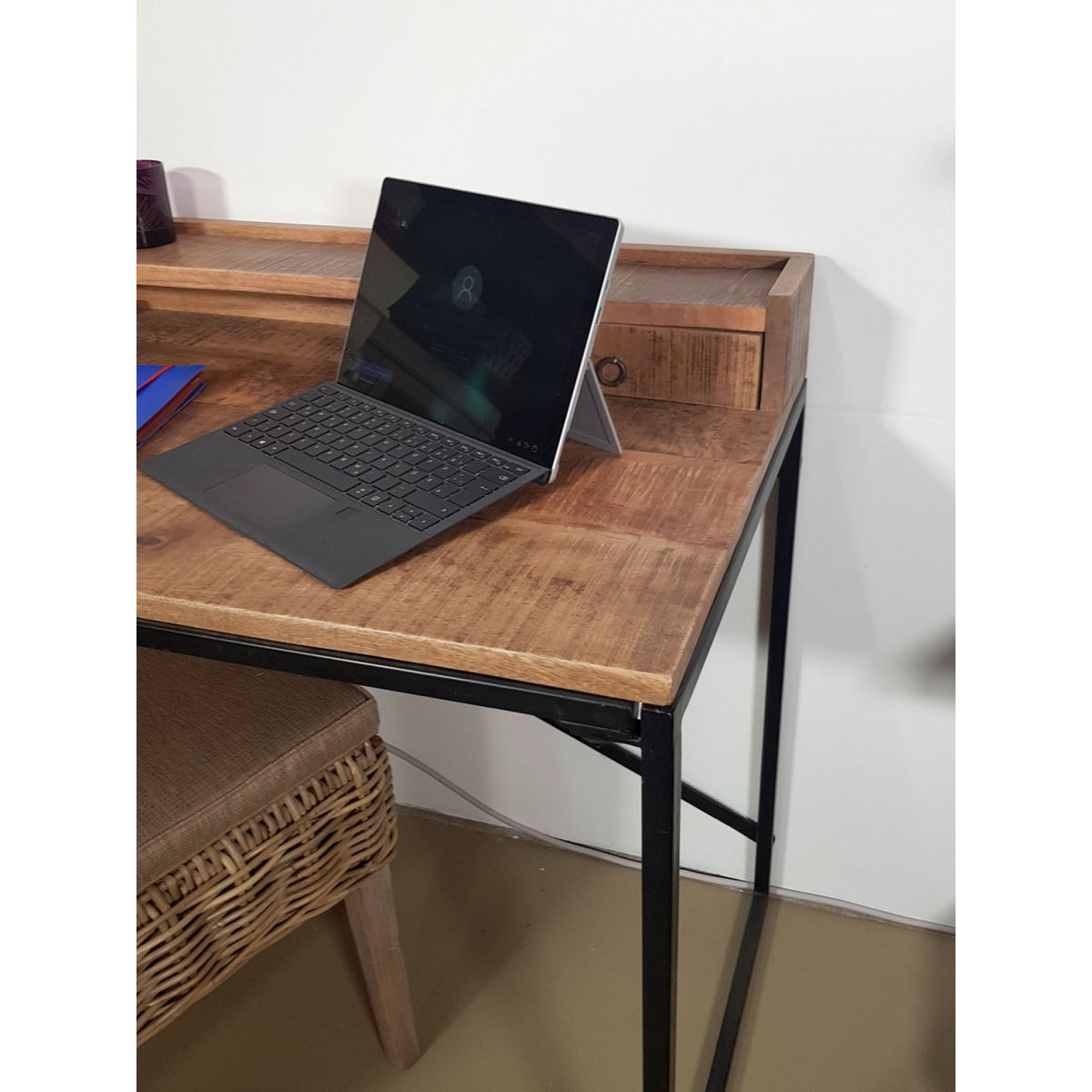 Bureau computer tabel 120x88x55cm Liverpool metalen frame zwart
