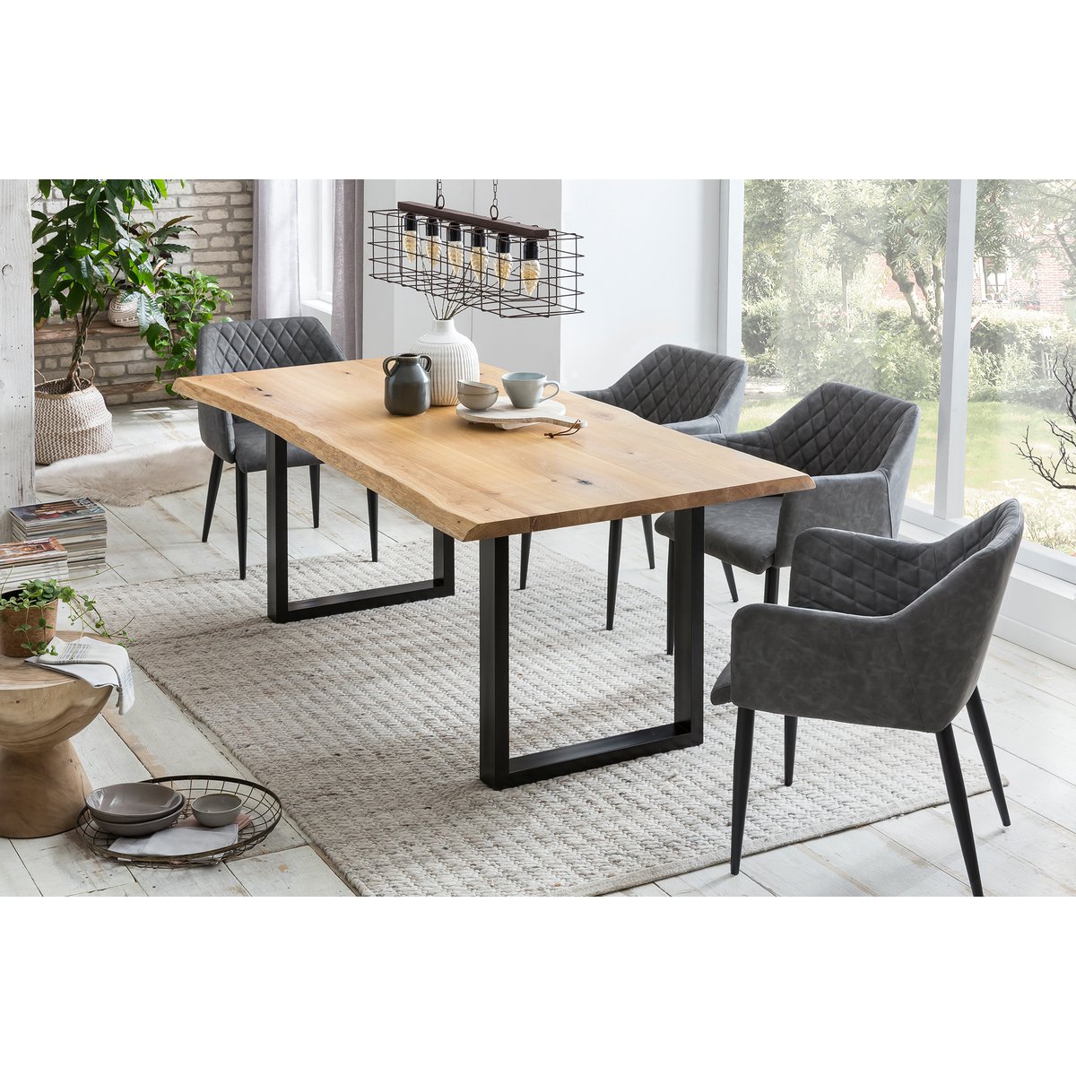 Eettafel 220x100 cm gemaakt van eikenhout