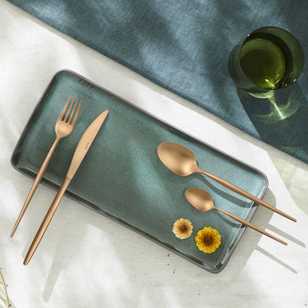 V5H1017090185F16CF4512B6229D1CE0695R4447014P2