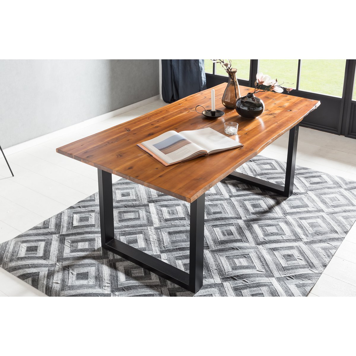 Eettafel 180x90x77 cm