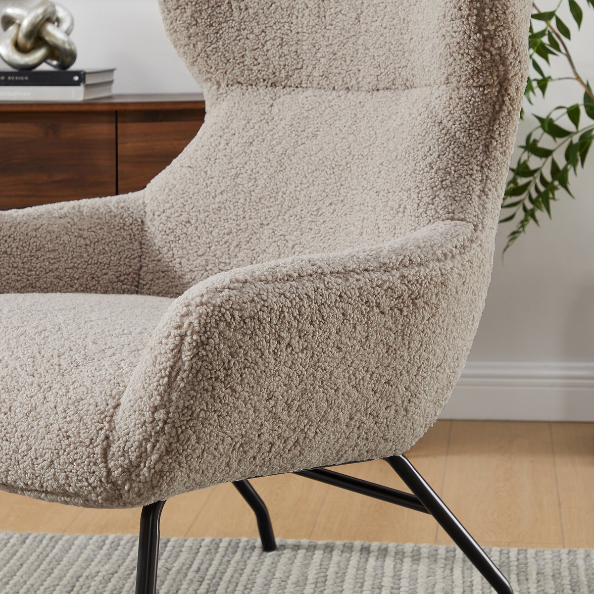 Fauteuil- en krukset teddybont taupe