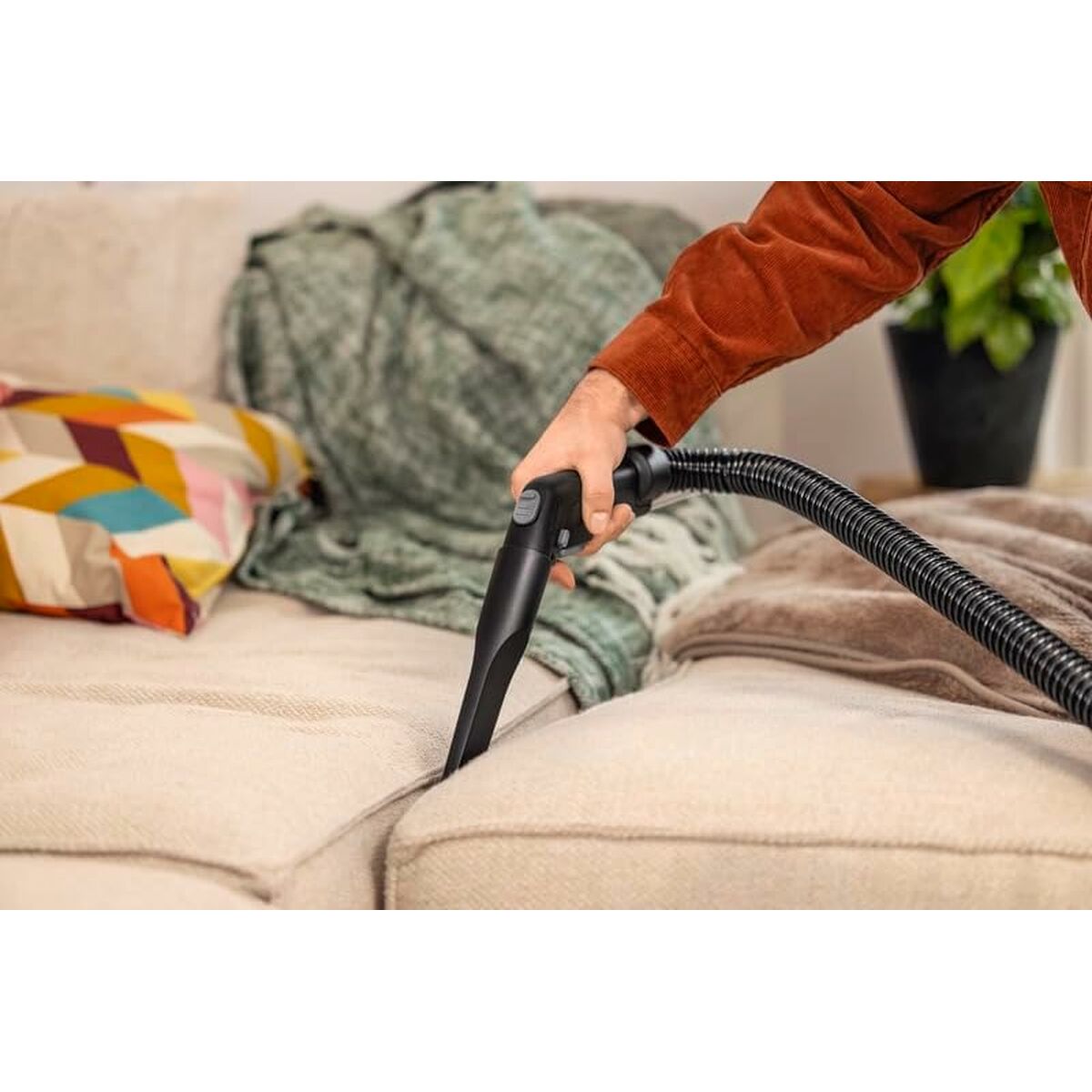 V4H23A658A749911E707E87B5639C961AF3R6993543P5