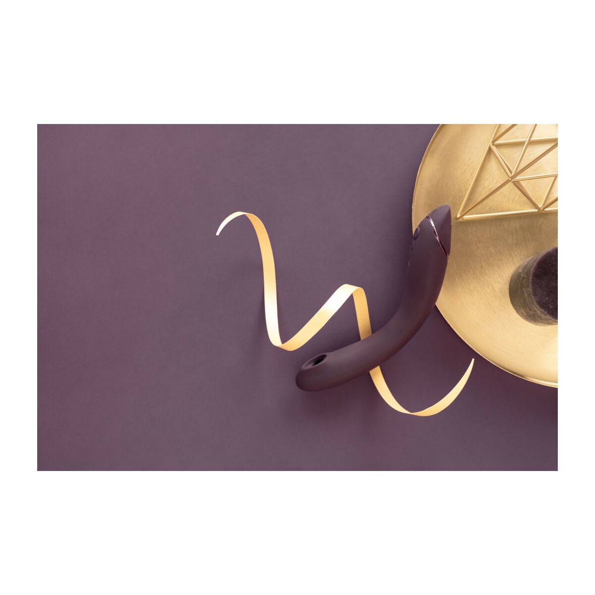 V5H3DF79F8E8F665577A2F84F385B443006R4679128P8