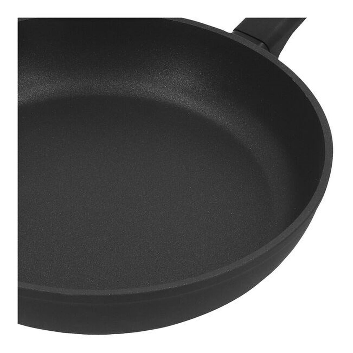 V6H52EA64A3935CE602A6DE8FAB459AE3C0R6415954P4