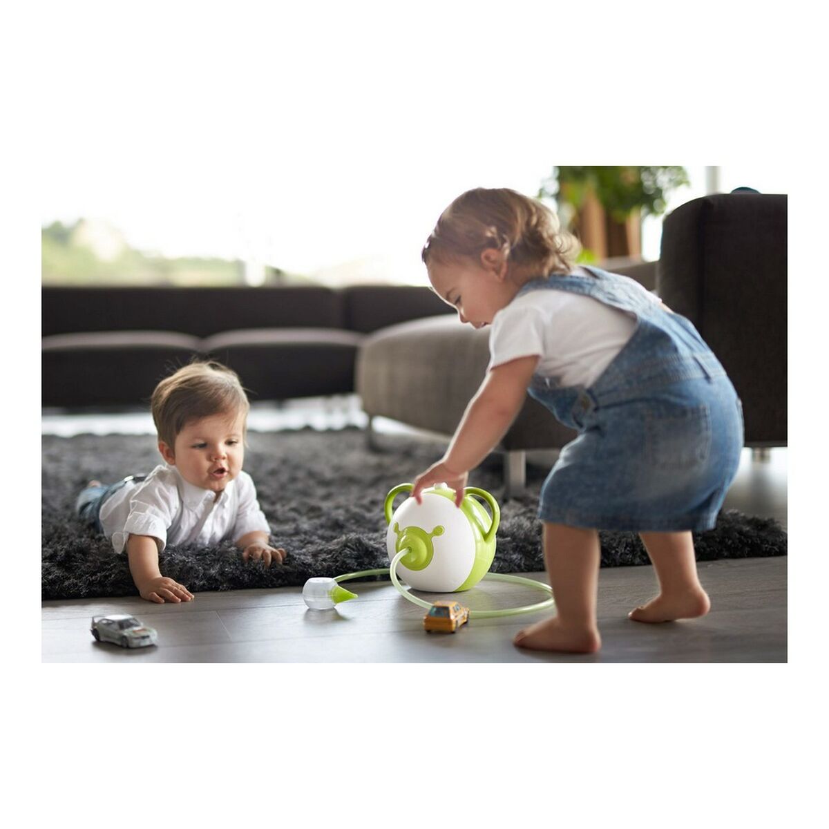 V12H13CBF4A20F7B00DB3FCB7B033D21A8EDR6815849P5