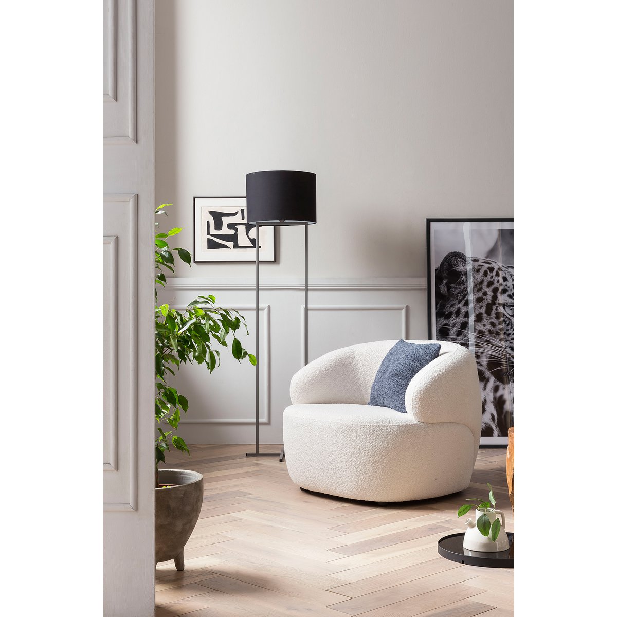 Fauteuil bouclé stof wit