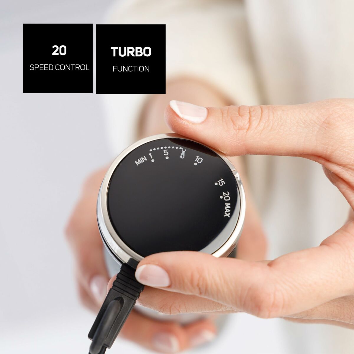 V9H716D46C7DF0773349DCC3A1954D63B2DR7177060P2