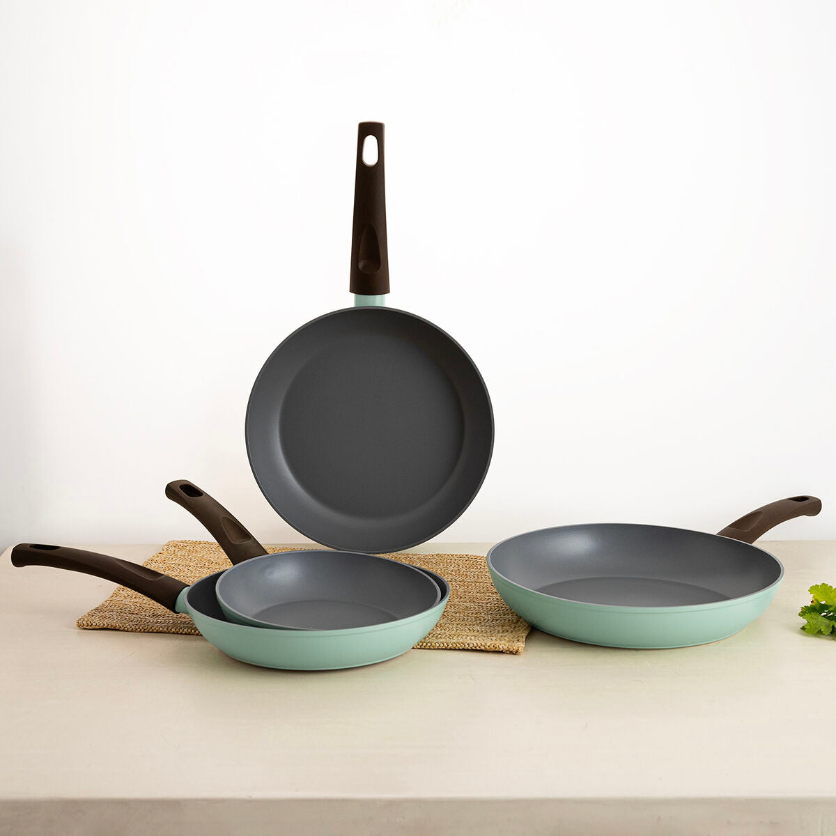 V6H5B11B66953BD68FD6E8D3363134CD099R5341058P5