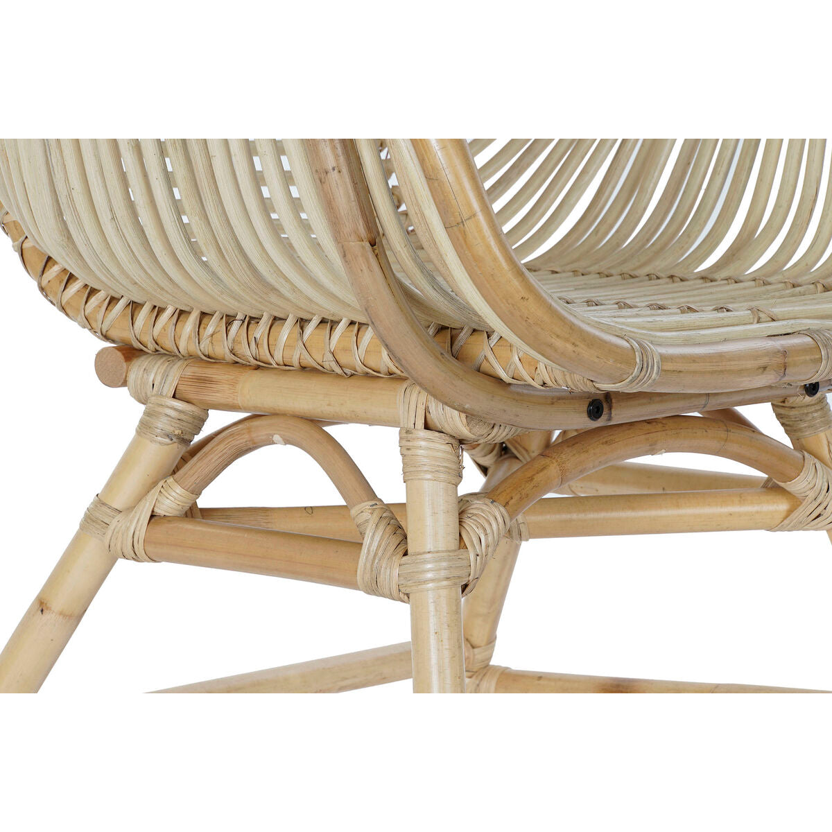 V15H27B80690245A1C30C772DC0F6522E251R6370606P4