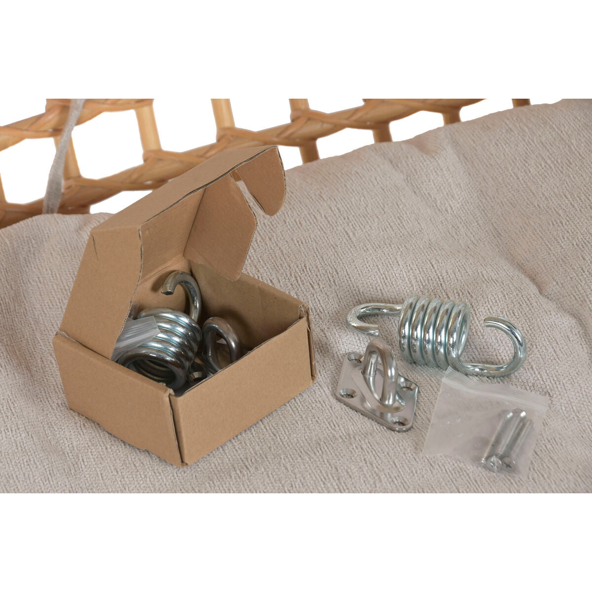 V3H86E335C86232B0A8C73D9A05657D0F3AR7431729P6