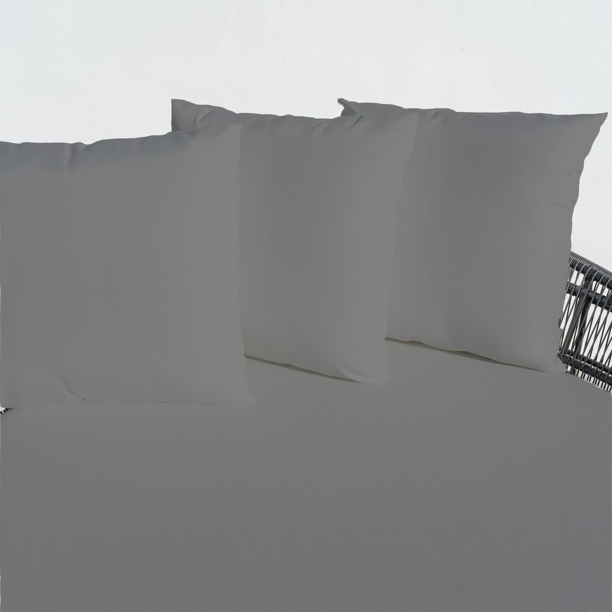 V6HC1DBA0FD049F94136AB822E3ADA02EA1R2402523P5