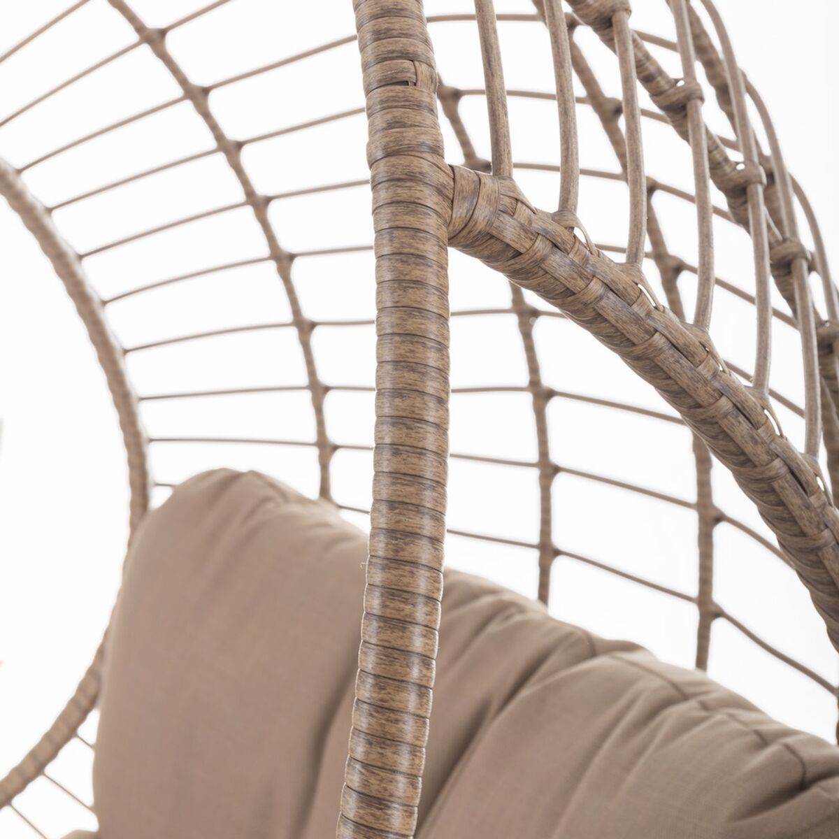 V6H274DAA3858B725799BA169F3A44532C0R2779186P4