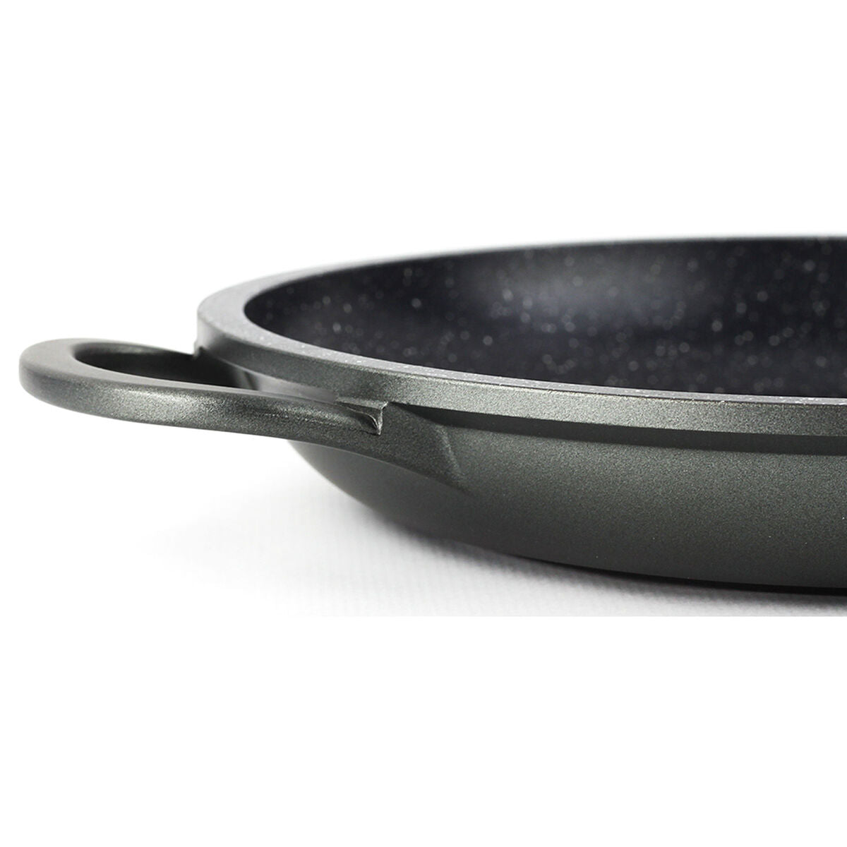 V4H858B9456ABBE2448130895EEE1D7904AR5584335P2