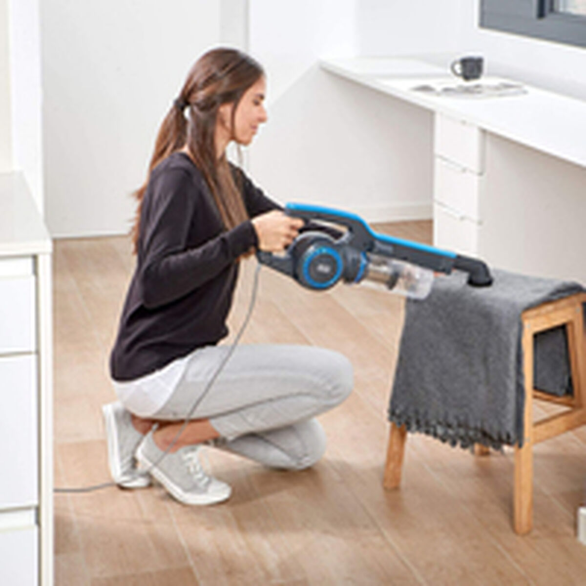 V10HF3EE4FC278DBAAB8D10AE9FE0C3C2DBFR6406028P7