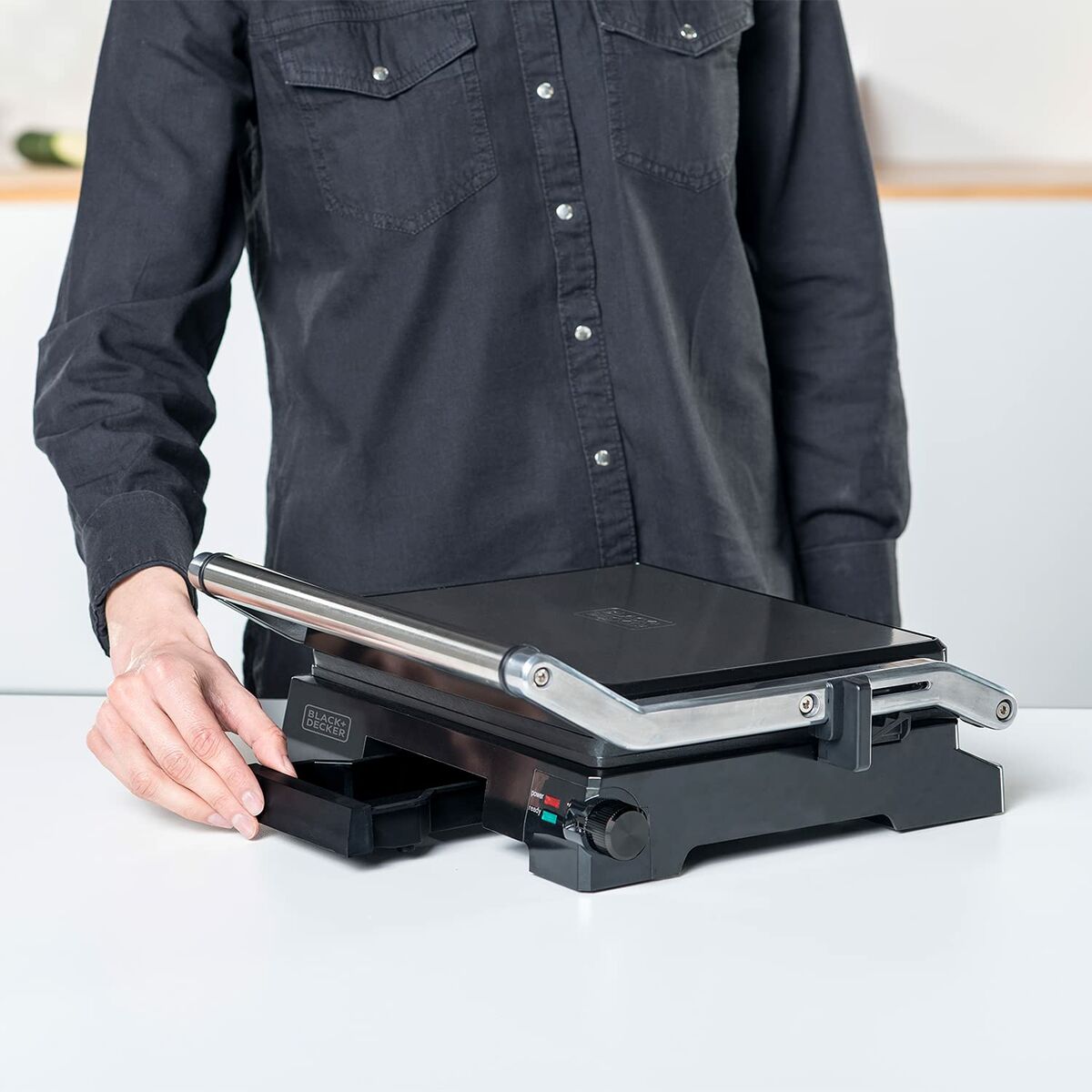 V9HE00160F20A8DE1636A34724F92D06154R6405844P7