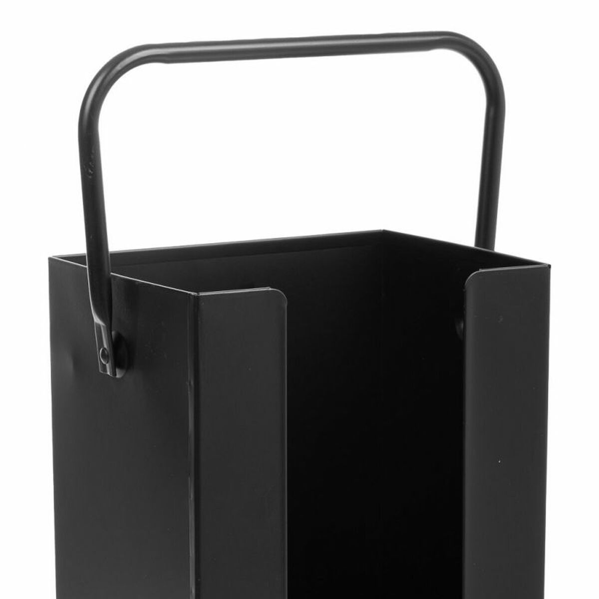 V6HD2CF14A51570E3B2A8504D316F1035D9R5241113P5