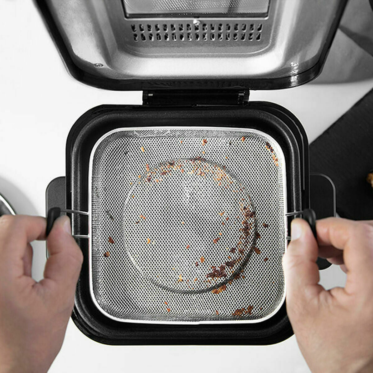 V11H74E462AEC45DAA8B4F07ED1B1DED471ER6938030P3