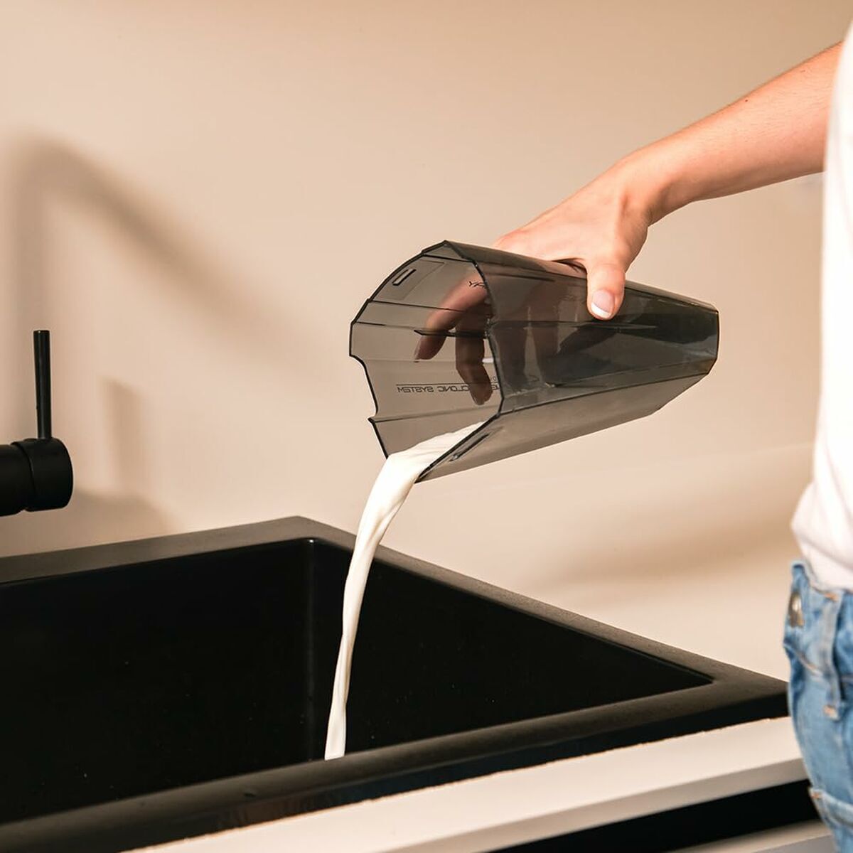 V4H9E6F27D660BD950D82073A5DCAC60A2ER5176401P8