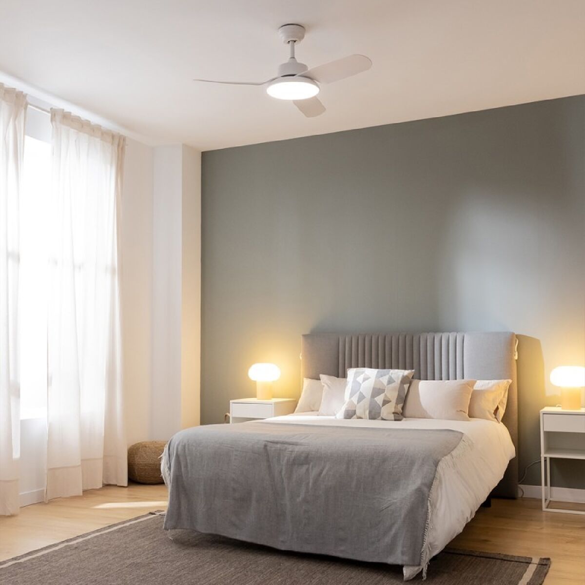 V5HF01EFEE8E8D424B170EE62D080ECD992R5176136P3