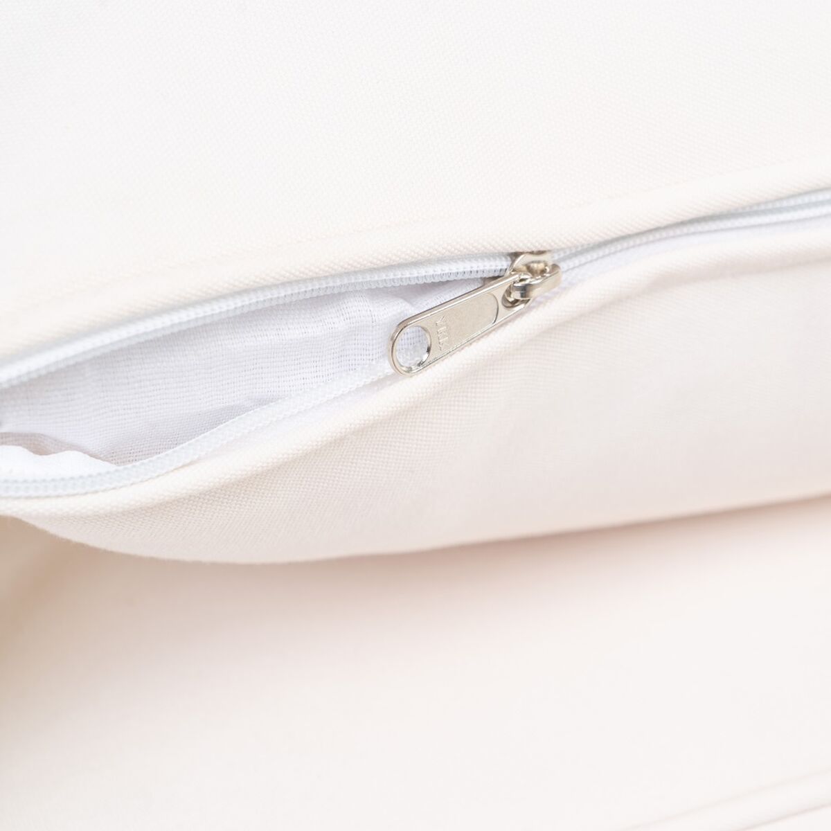 V7H0FB8504D563E0809FD2C876DC9929A98R4200199P10