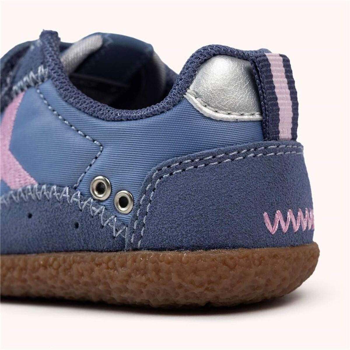 V2H1EDE134C610EA451E8AAFF707D496BD1R7624046P6