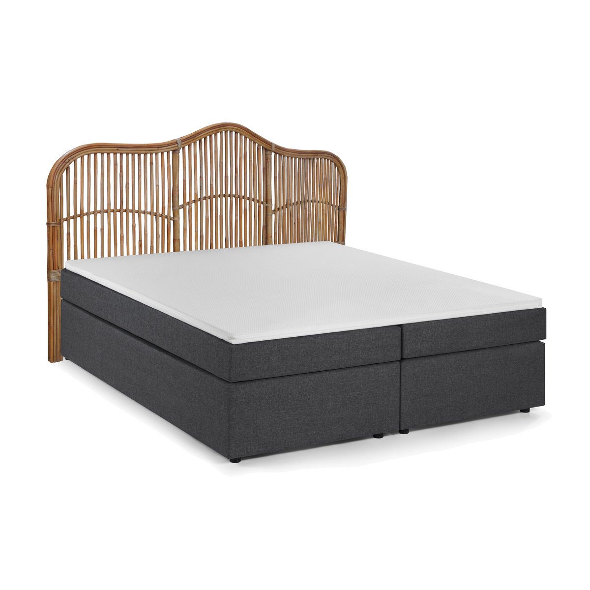 Boxspringbed met rotan hoofdeinde