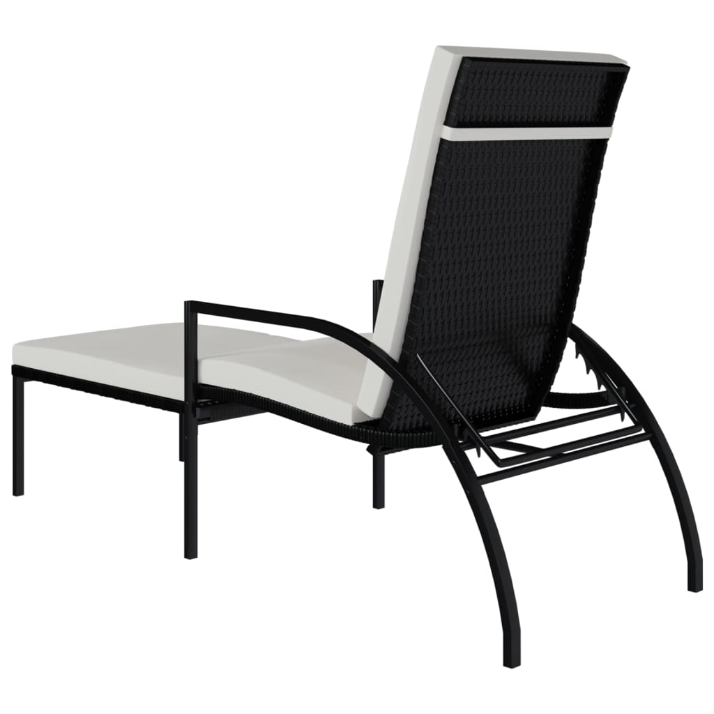 Ligbed met voetensteun polyetheen rattan zwart