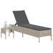 Ligbed met tafel en kussen poly rattan lichtgrijs