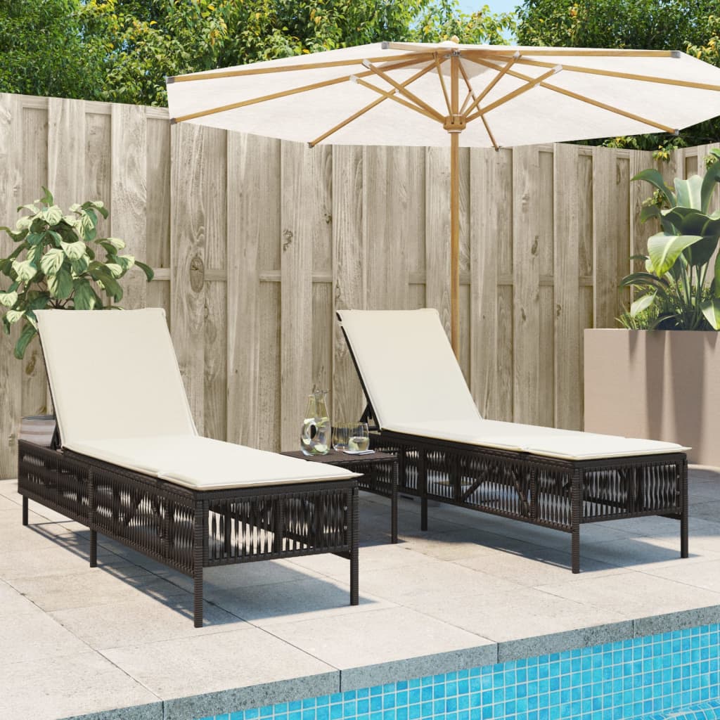 Ligstoelen 2 st met tafel poly rattan bruin