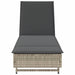 Ligbed met wielen en kussens poly rattan lichtgrijs