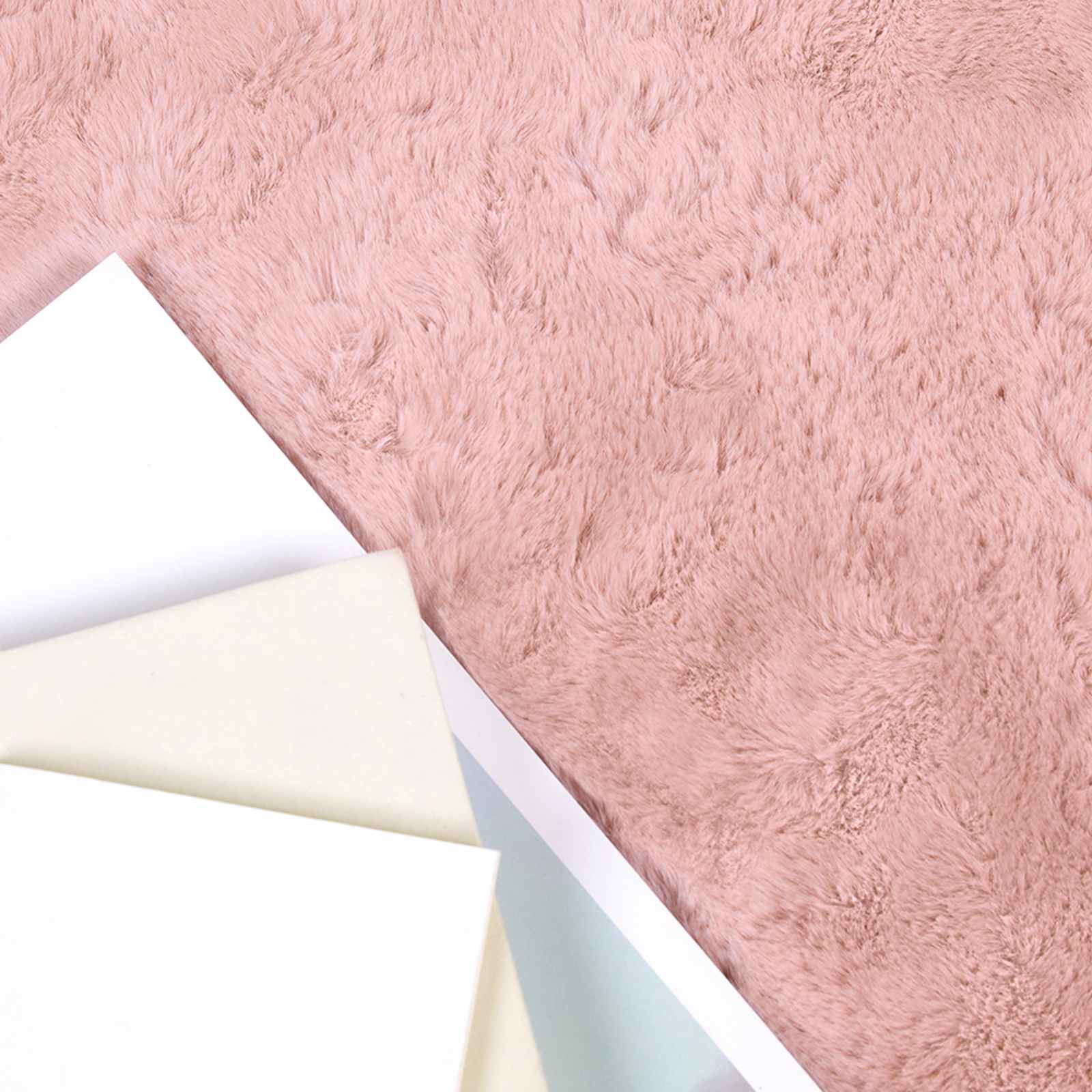 Antislip vloerkleed van imitatie konijnenbont OLITE Roze