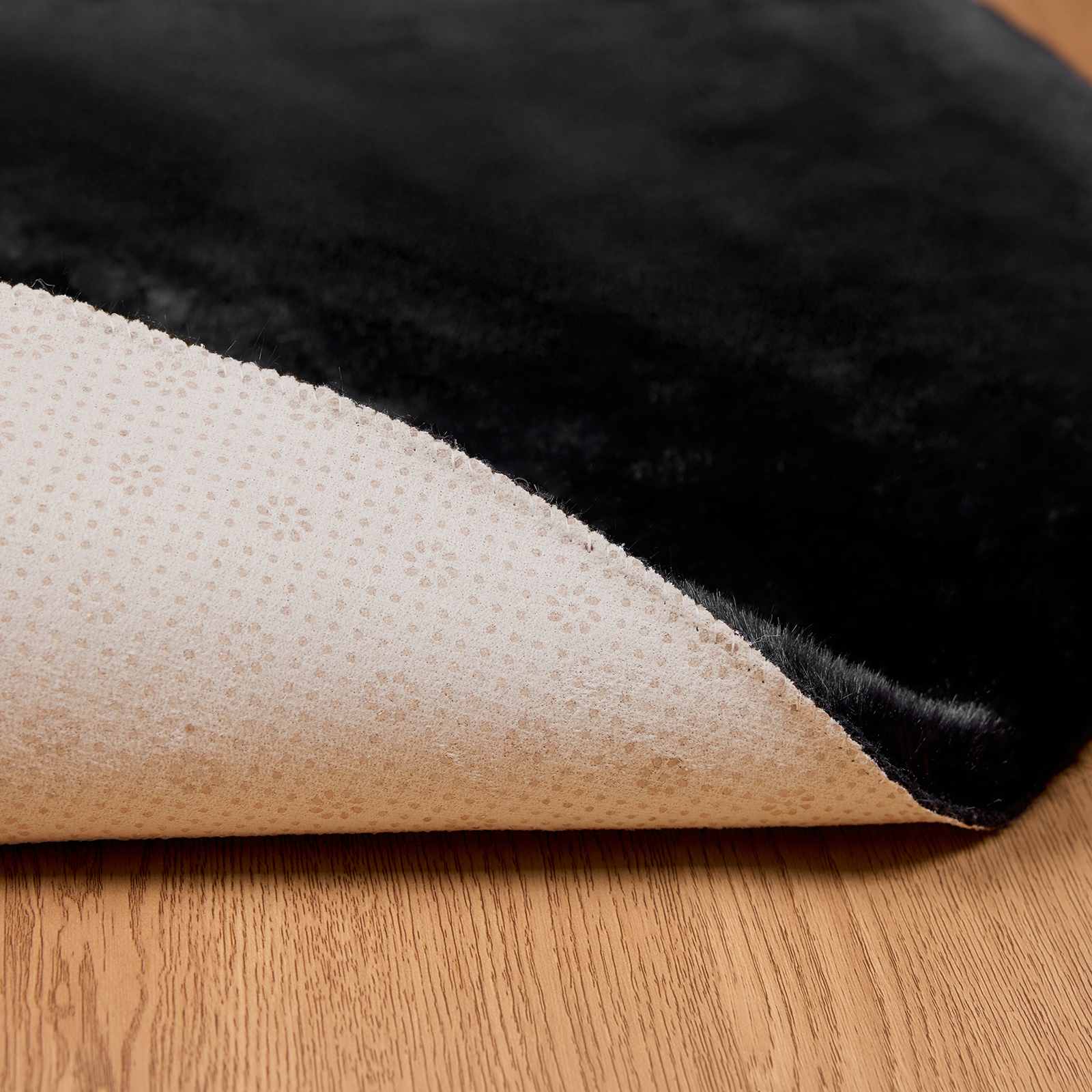 Antislip vloerkleed van imitatie konijnenbont OLITE Zwart