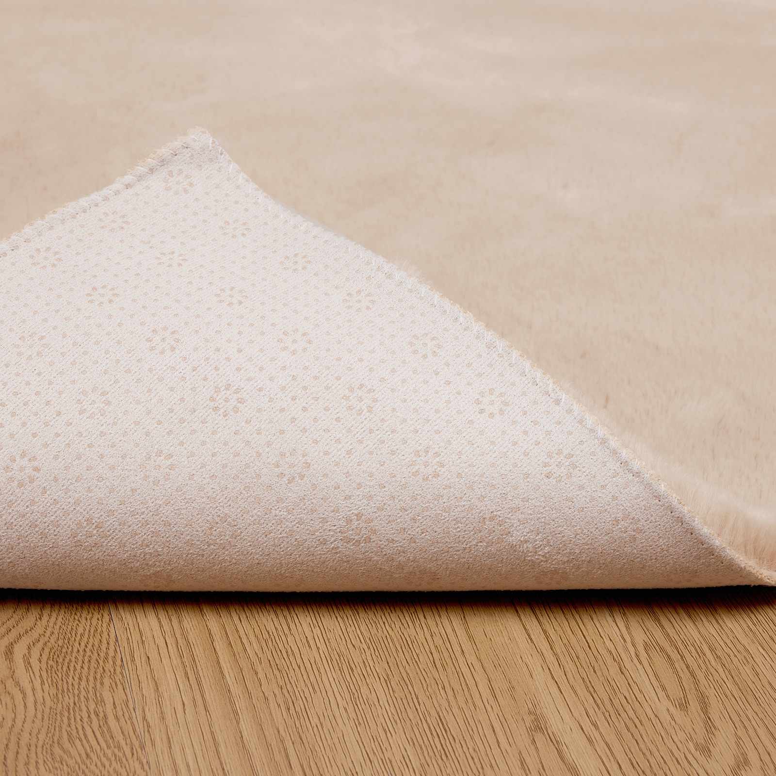 Antislip vloerkleed van imitatie konijnenbont OLITE Taupe