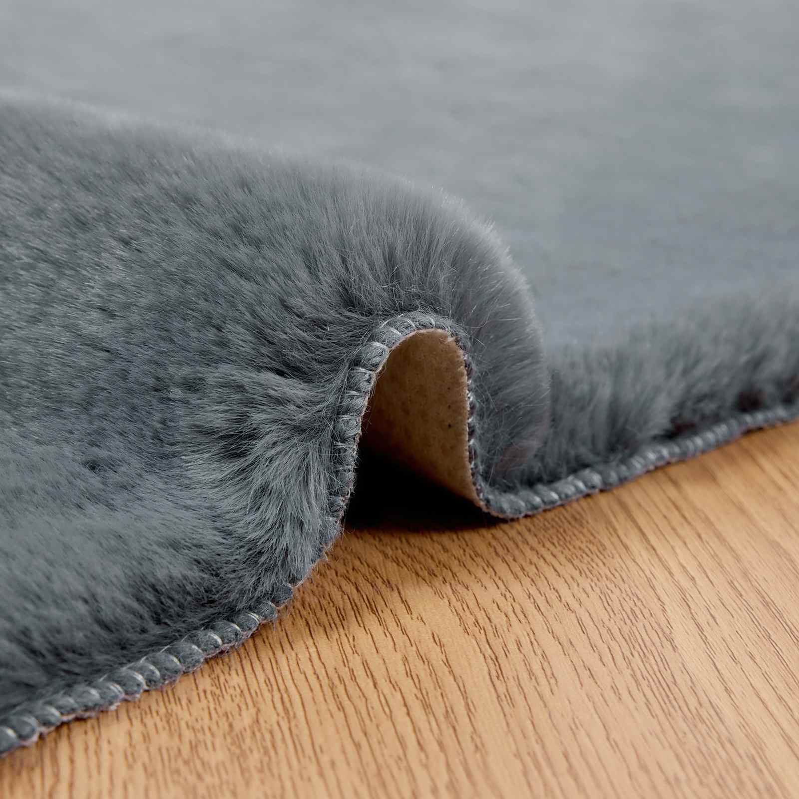 Antislip vloerkleed van imitatie konijnenbont OLITE Polyester