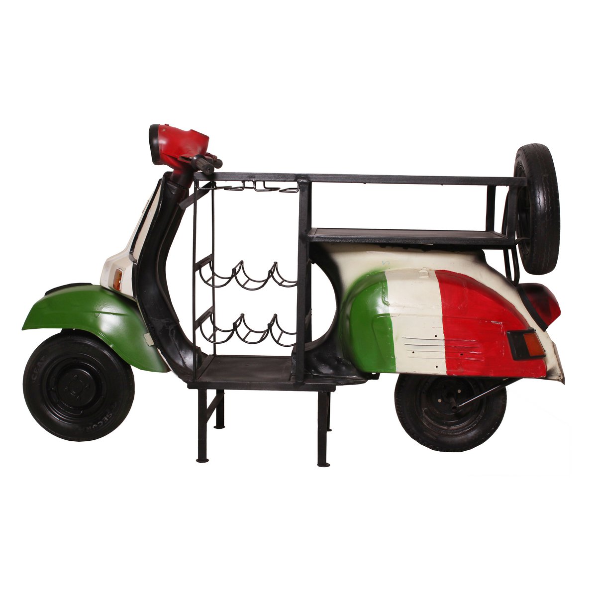 Bartafel "Italië" gemaakt van een gerecyclede scooter