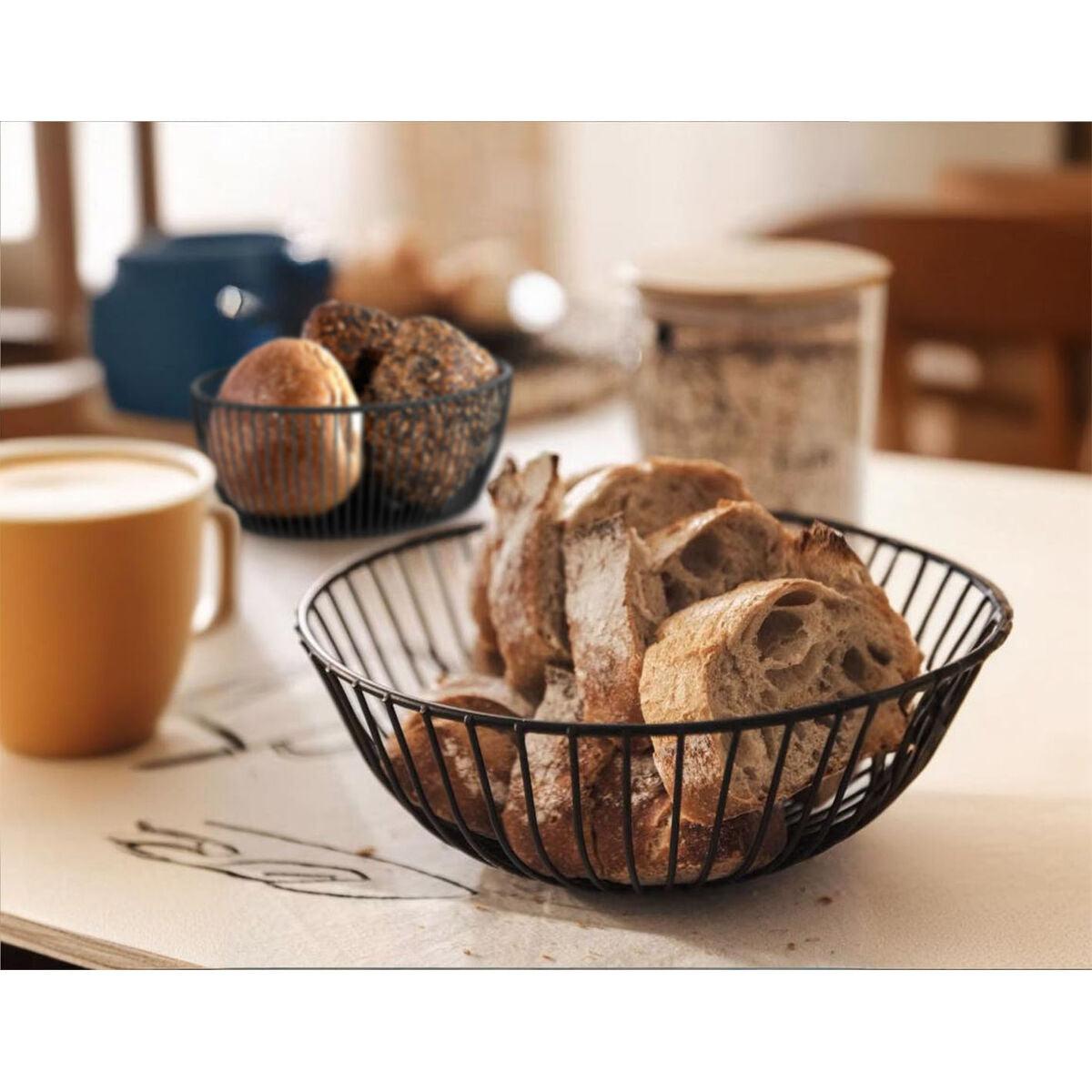 V5H136018A383722D09036A08319A301FB3R5648856P5