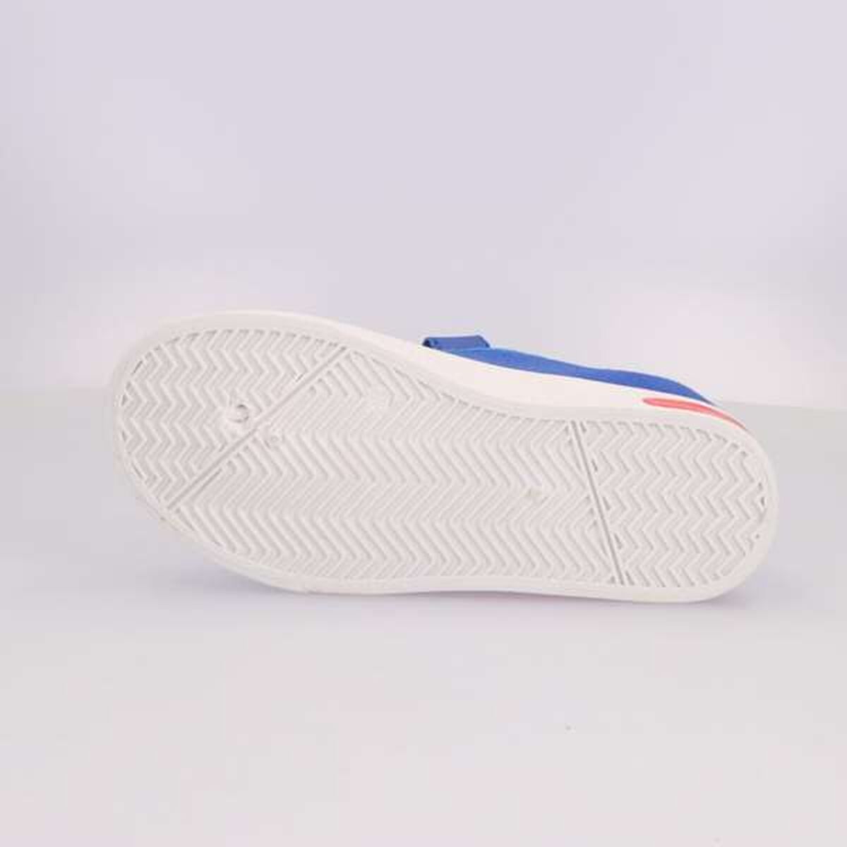 V2HFF30A6E0CDA979D40CEB30E0712BEC8DR7714897P3