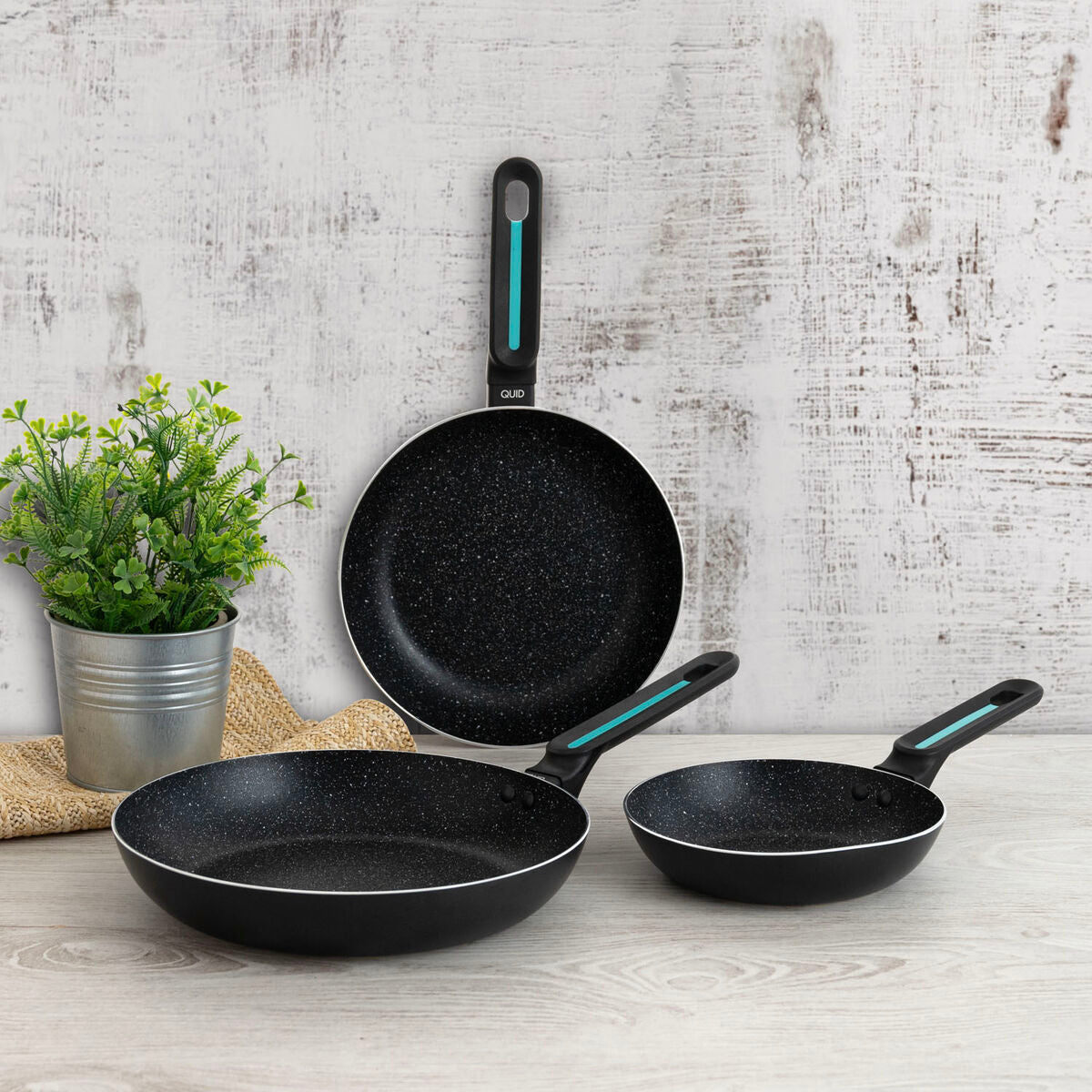 V5H241D70421F7D2BB2B7FEF8F8E95D61DBR6366577P3