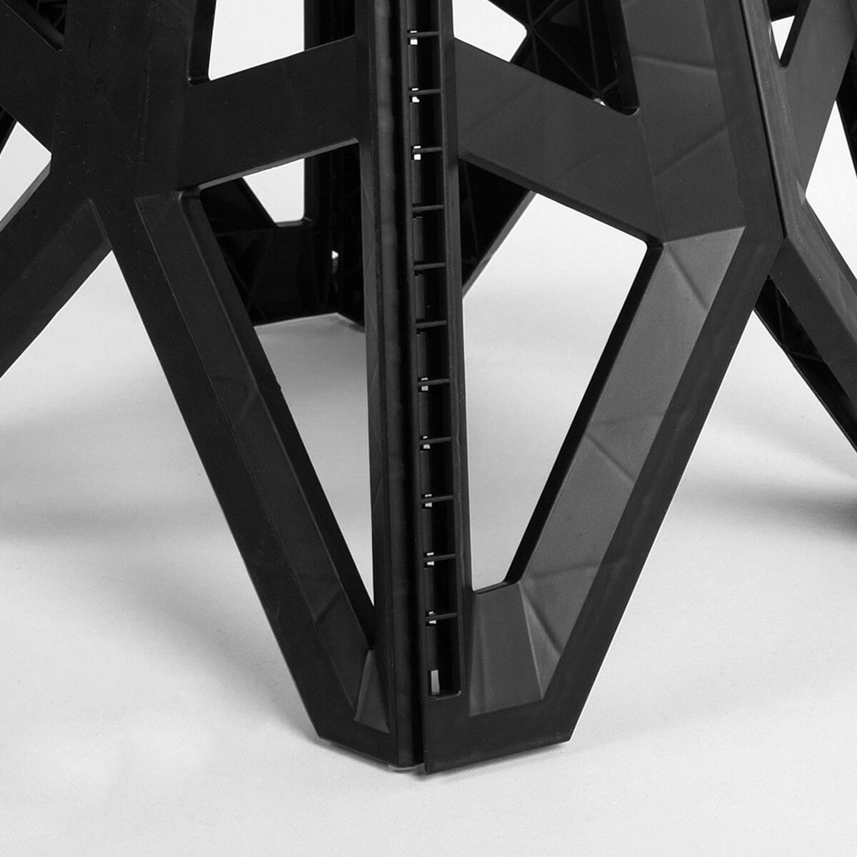 V6HB10F0EED0EB892703A2295736895B9E9R5424368P7