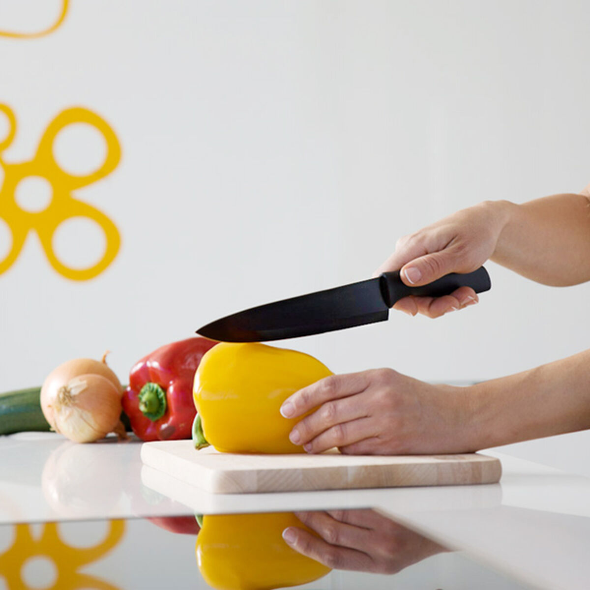 V14H01C8E3038390EEC27ECEDC9F98C70236R6937709P3