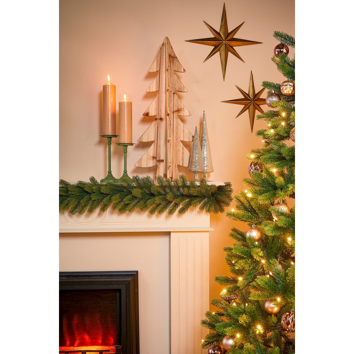 Decoratieve kerstboom  Bruin