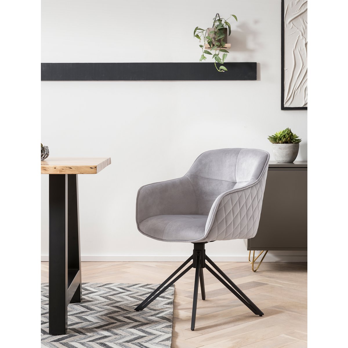 Fauteuil met honingraatquilt in lichtgrijs