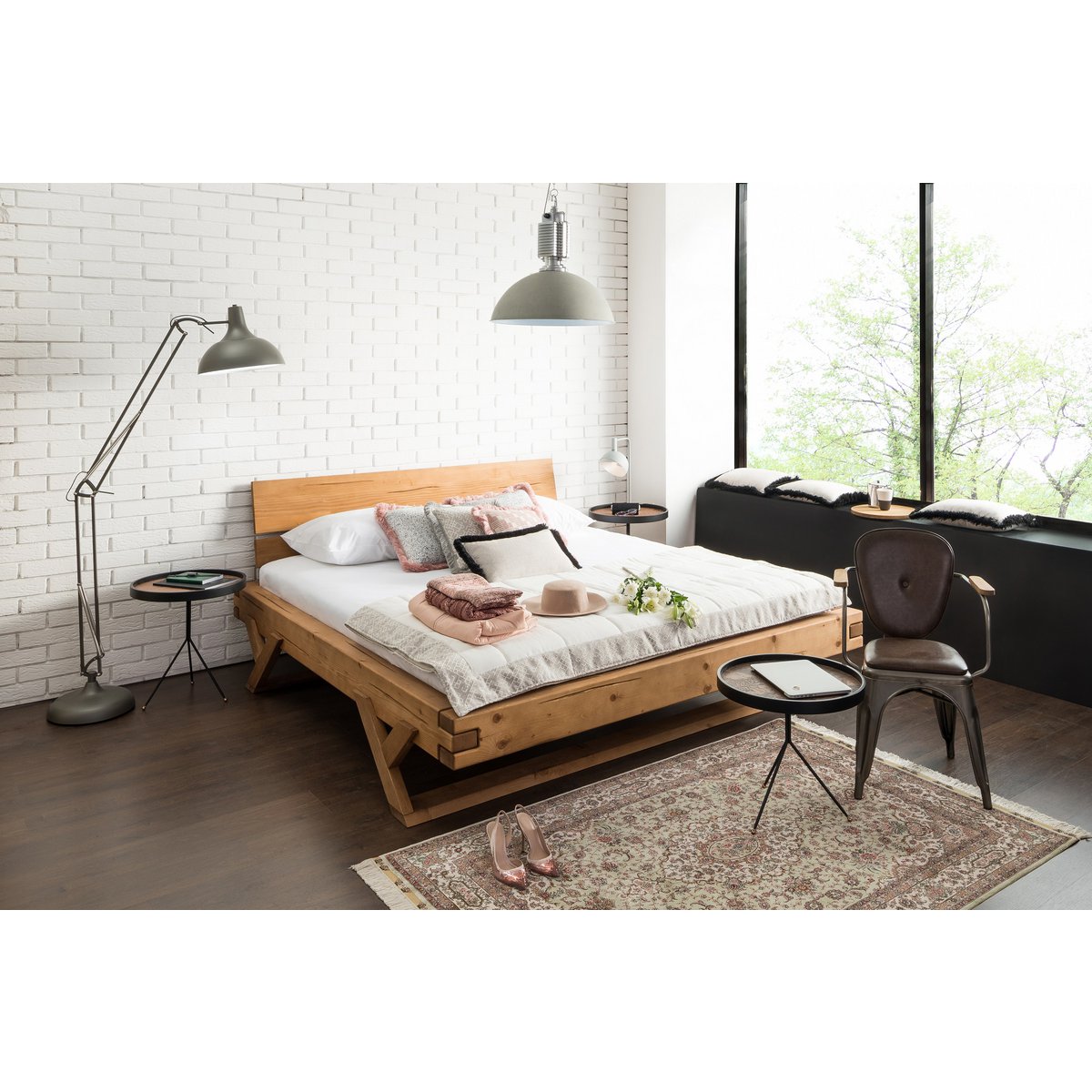 Balkenbed 140 x 200 cm