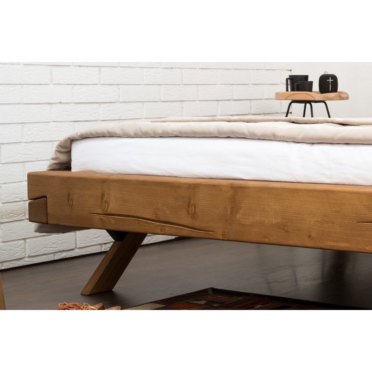 Balkenbed 140 x 200 cm