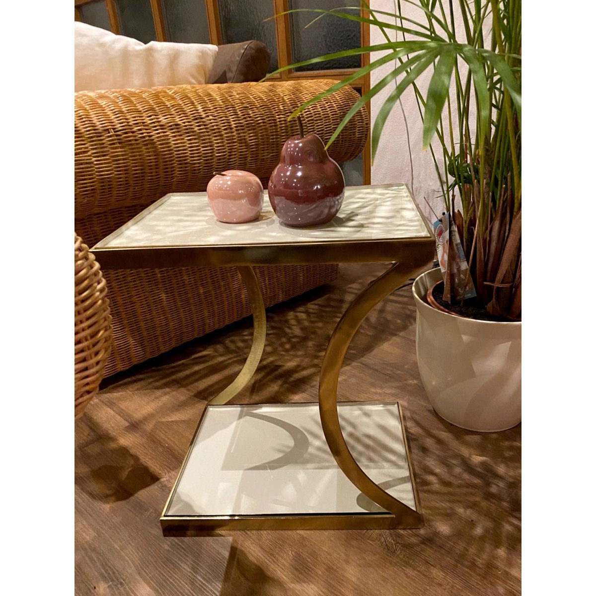 Bijzettafel Wit Decoratieve hoekige hoek 40 H 45 cm Lamptafel SOFATISCHE EDEN TAFEL METAL GOUD