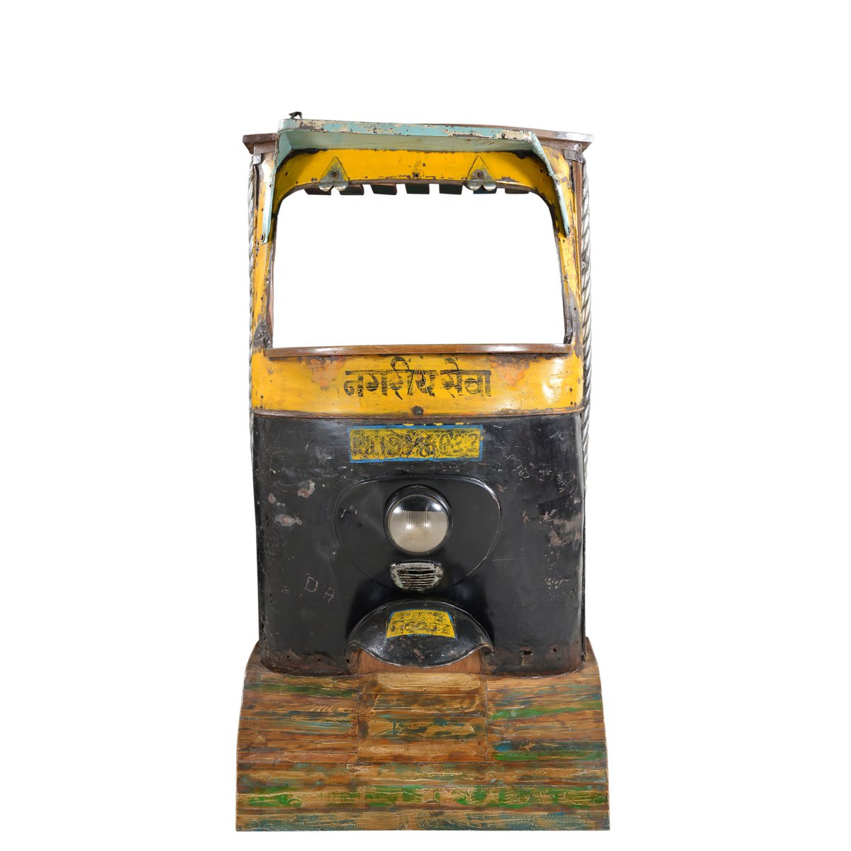 Barkast Tuk-Tuk