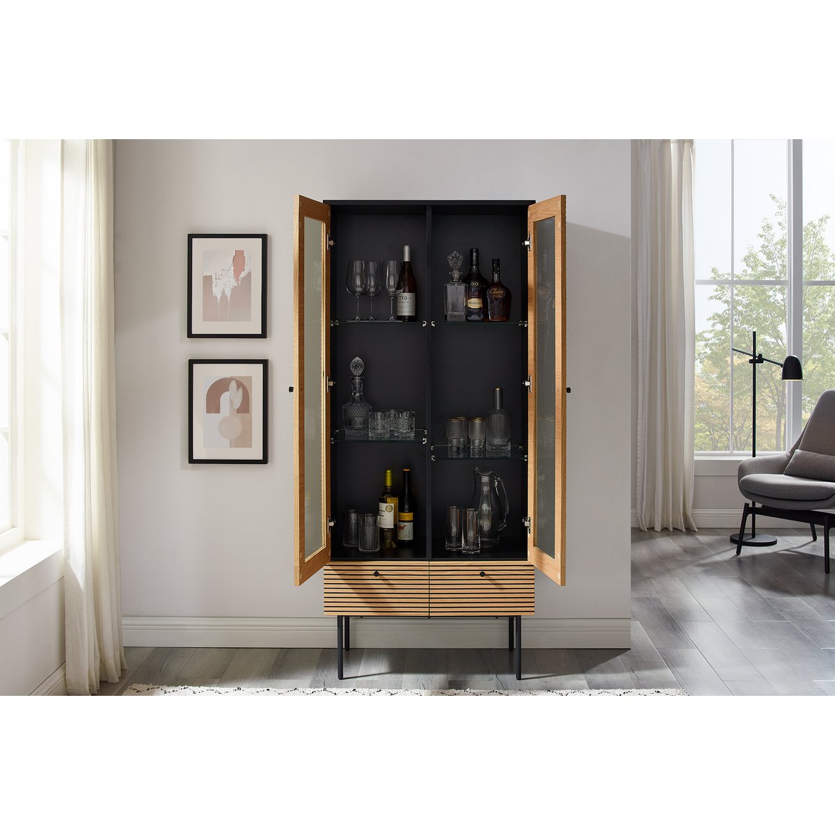 Vitrine 2 deuren eiken echt houtfineer